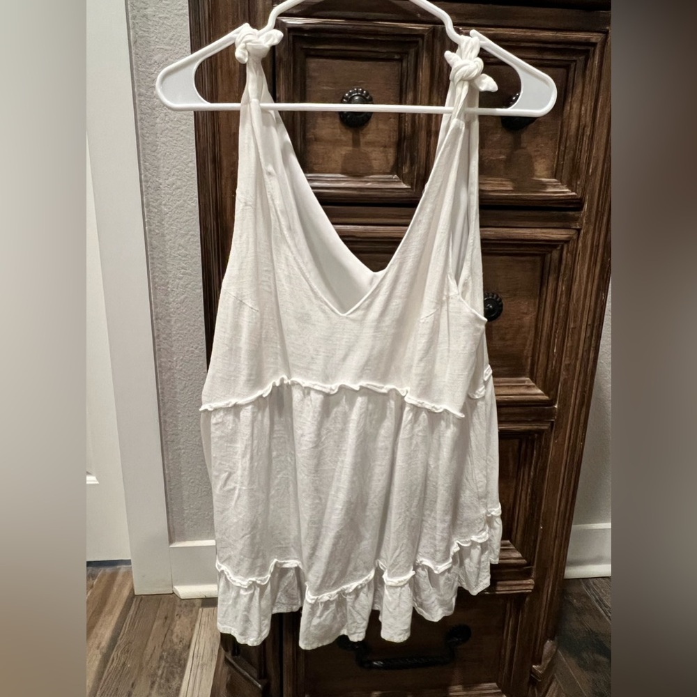Entry White Tie-Shoulder Ruffle Tank Top